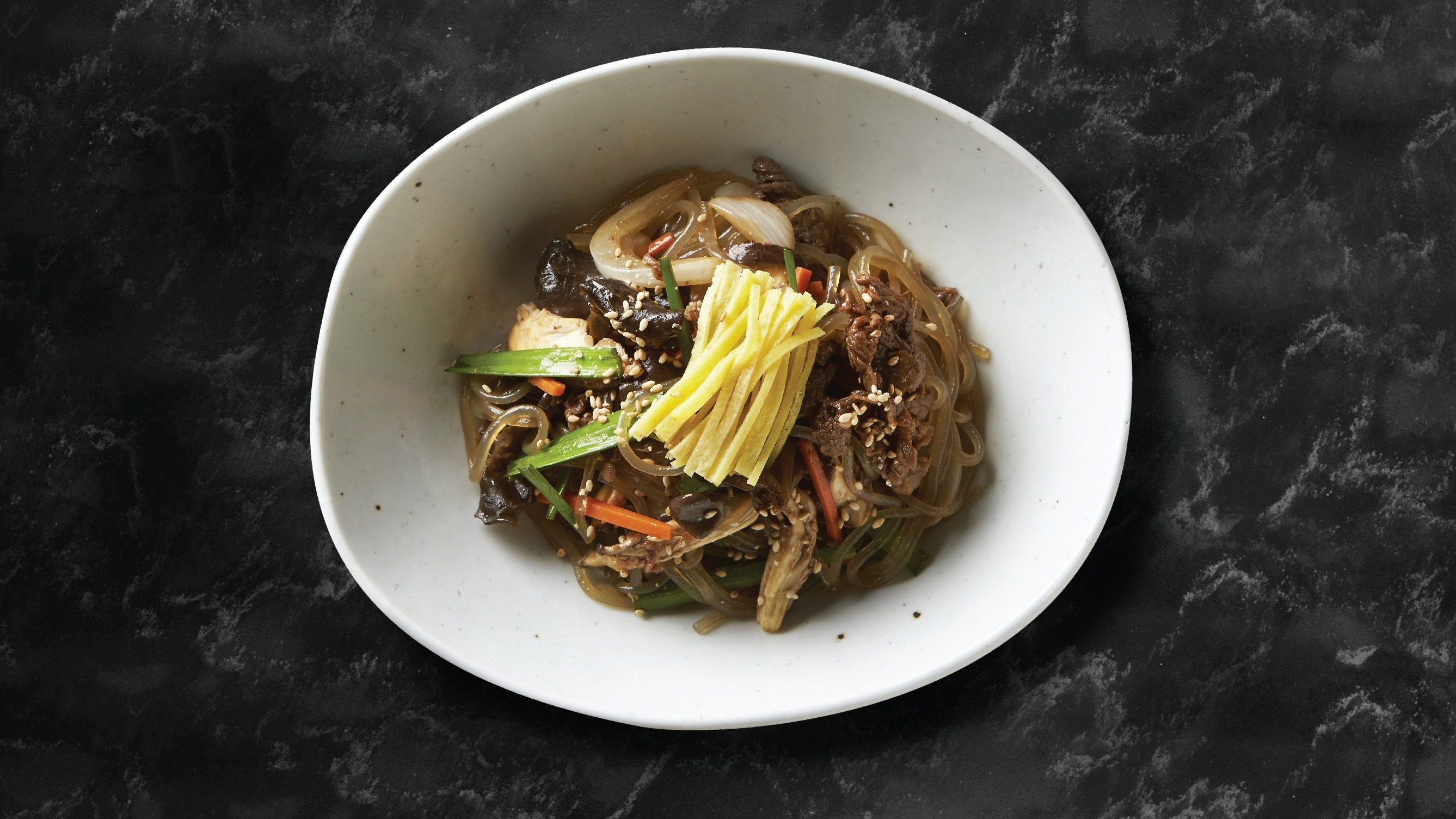 Stir-Fried Glass Noodles with Mushroom Lunch.
