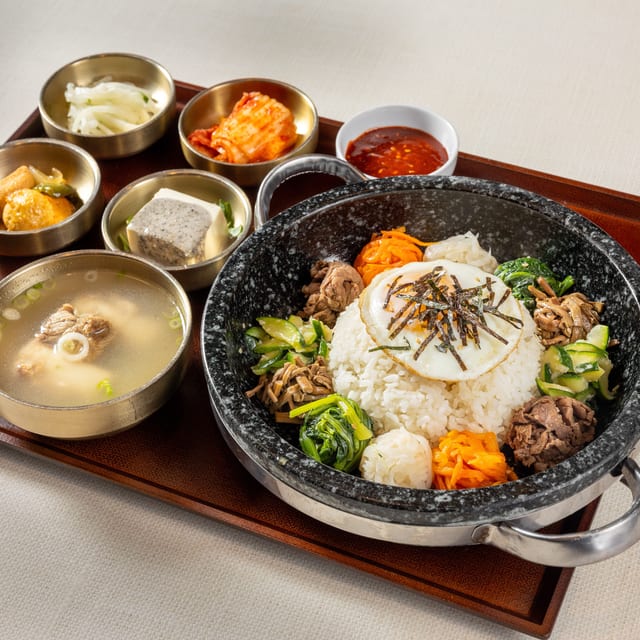 Hot Stone Pot Bibimbap Lunch.