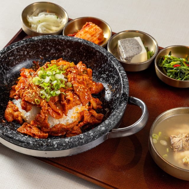 Stir-Fried Pork Shoulder Lunch.