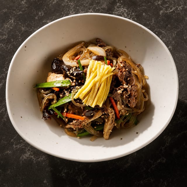 Stir-Fried Glass Noodles with Mushroom Lunch.