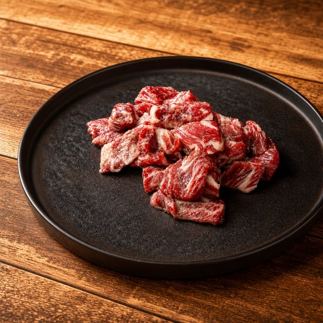 Seasoned Cubed Prime Short Rib Lunch.